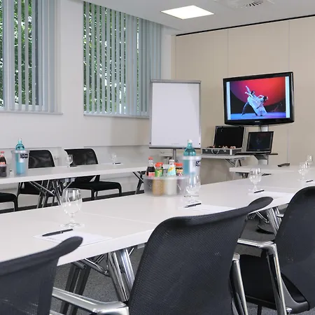 An Der Oper Otel