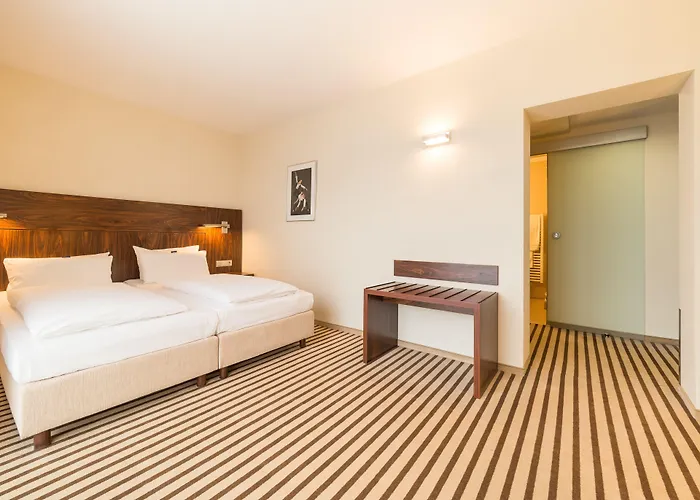 فندق An Der Oper شيمنيتز