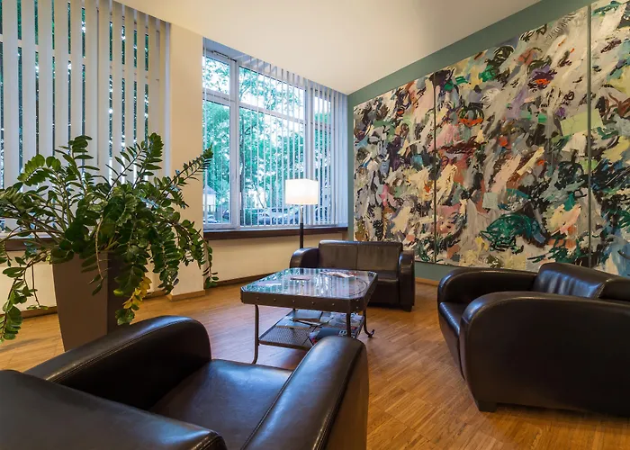 An Der Oper فندق 4*