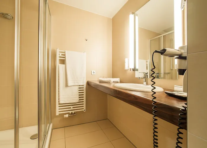 An Der Oper شيمنيتز