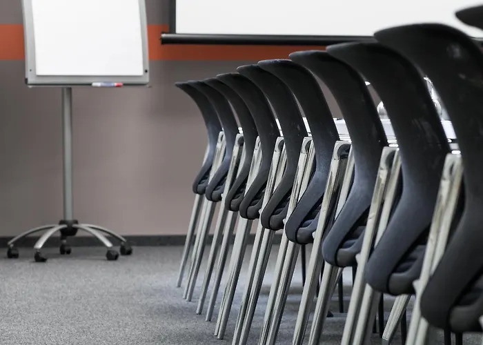 فندق An Der Oper شيمنيتز